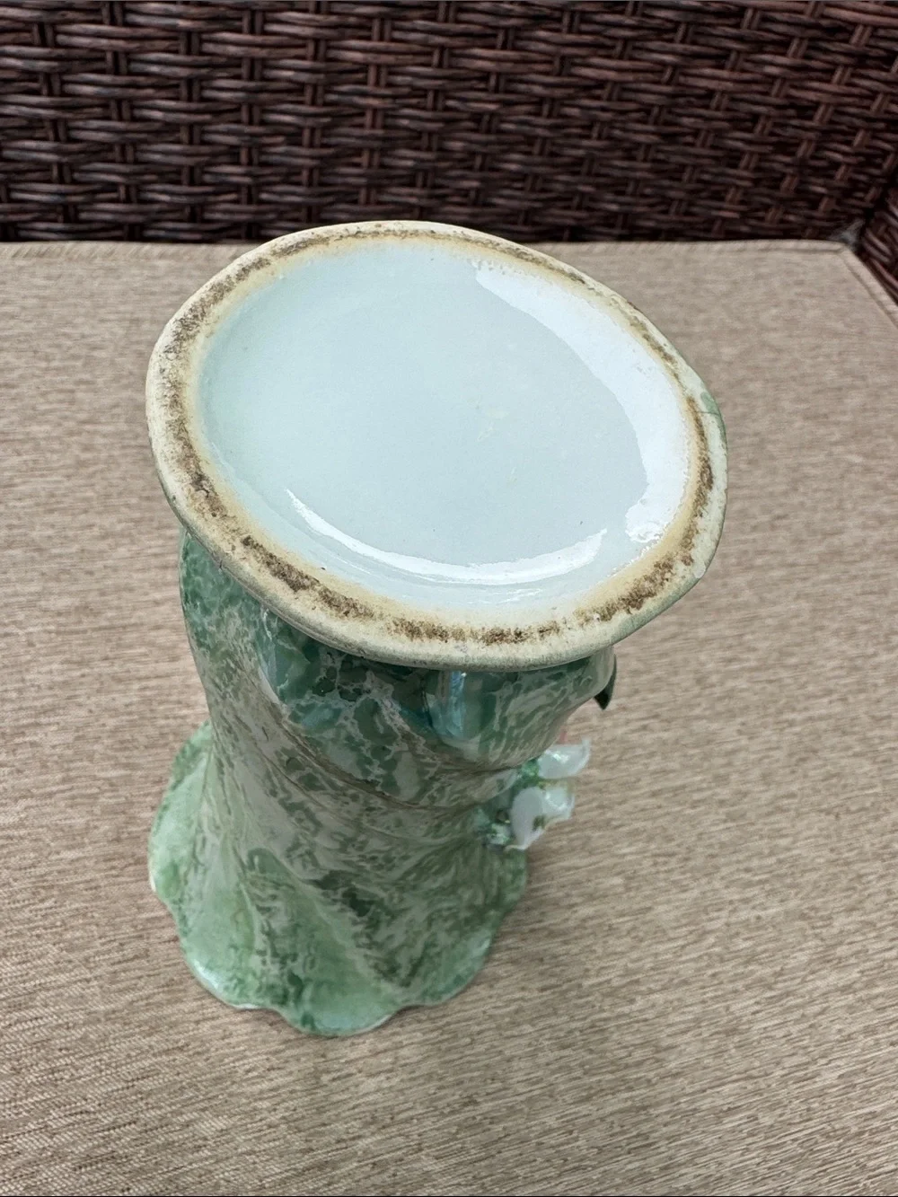 VTG Green Ceramic Floral Vase with Pink Rose applied Accents & glitter effects